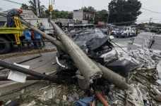 Penampakan Mobil Ringsek...