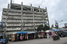 Dibangun Tahun 2010,...
