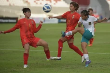 Dikalahkan Myanmar,...