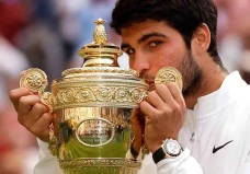 Tumbangkan Djokovic,...