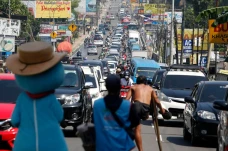 Kepadatan Jalur Puncak...