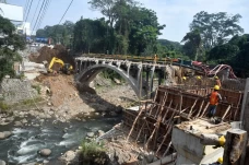 Progres Pembangunan...