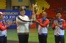 Jawa Tengah Juara Umum...