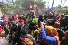 Kirab dan Ritual Budaya...