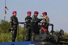 Mahfud MD Jadi Warga...