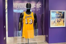 Jersey Pebasket Legendaris...