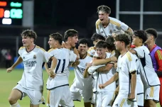 Real Madrid U-18 Juarai...