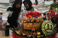 Lomba Tumpeng Pempek...