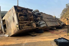 Kecelakaan Bus Maut,...
