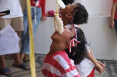 Semangat Merayakan HUT...