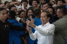 Buka Kongres Nasional...