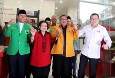 Rapatkan Barisan, Partai...