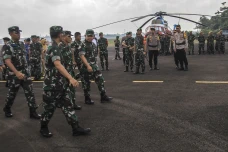 KSAD Pimpin Gelar Pasukan...