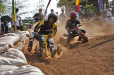 Balap Gledekan Nusantara...