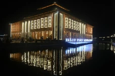 Potret Keindahan Masjid...