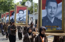 Kirab Peringatan Hari...