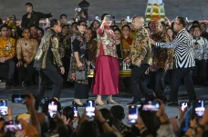 Kemeriahan Pagelaran...