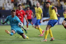 Aksi Ronaldo Bikin Gol...