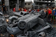 Israel Balas Serangan...