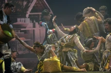 Pementasan Malam Dharma...