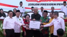 Mahfud MD Resmi Jadi...