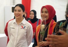 Angela Tanoesoedibjo...