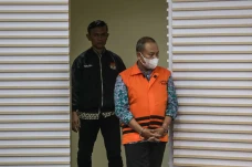 Penahanan Tersangka...