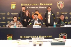 Polisi Tangkap Sopir...