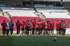 Latihan Timnas Indonesia...