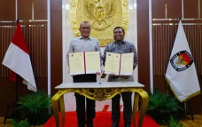 KPU Gandeng TikTok Sosialisasi...