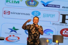 Smartfren Raih 5 Penghargaan...