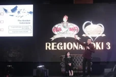 HT Menjadi Pembicara...
