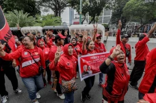 Pawai Dukungan untuk...