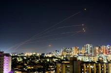 Iron Dome Israel Kewalahan...