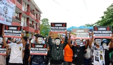 Mimbar Demokrasi Lawan...