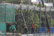 Target Pembangunan Infrastruktur...