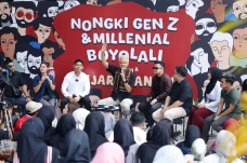 Berbagi ke Gen Z-Milenial,...