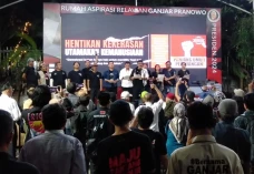 Gerbang Dorong Penyelesaian...