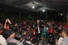 Sambangi Desa Watuagung...