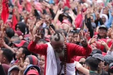 Bandung Pecah! Puluhan...