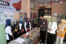 Peringatan Hari Gizi...