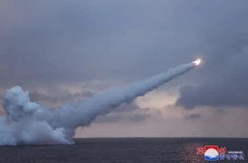 Kim Jong Un Pamer Pulhwasal-3-31,...