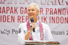 Ganjar Pranowo Hadiri...