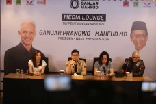 Jelang Konser Salam...