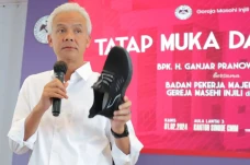 Ganjar Dialog Bersama...