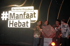 Perangi Kemiskinan,...