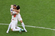 Kalahkan Jepang 2-1,...