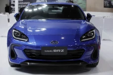 Subaru BRZ Hadir di...