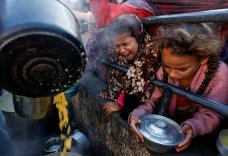 Pilu Anak-anak Palestina,...