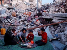 Potret Pilu Warga Palestina...